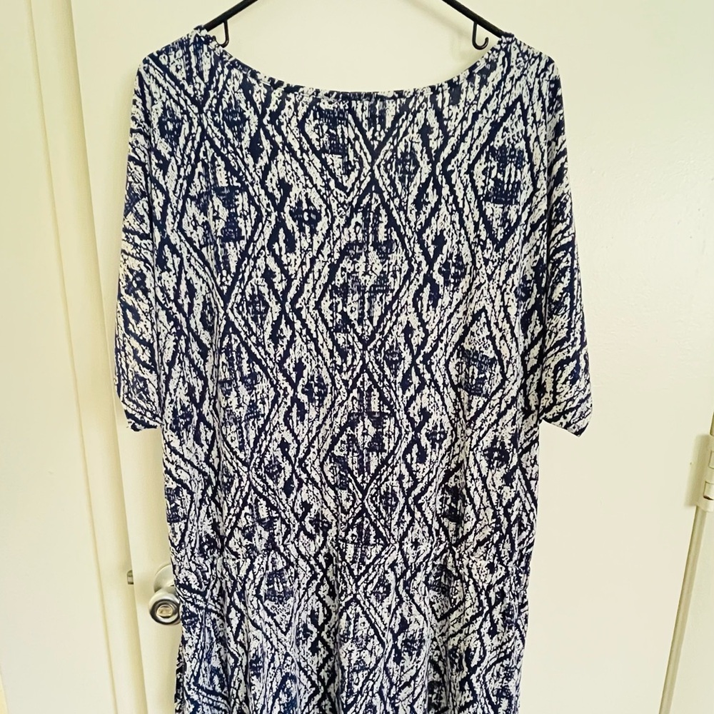 Saint Tropez Women’s Navy & White Geometric Print Dress – Size 3X